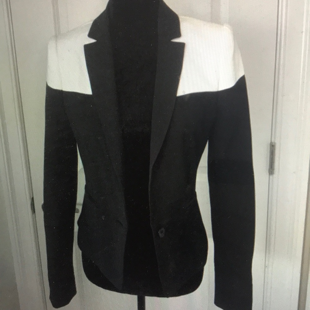 Black and White BCBG Max Azria Blazer